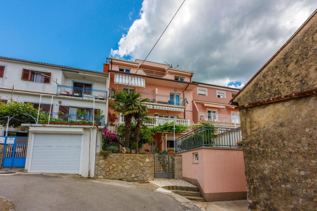 Apartments Hana Crikvenica Exterior photo